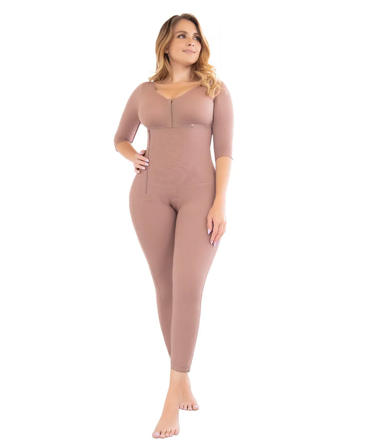 FAJA COMPLETA FAJATE POSTQUIRURGICA EXTRA LARGA CON MANGAS CIERRE FRONTAL