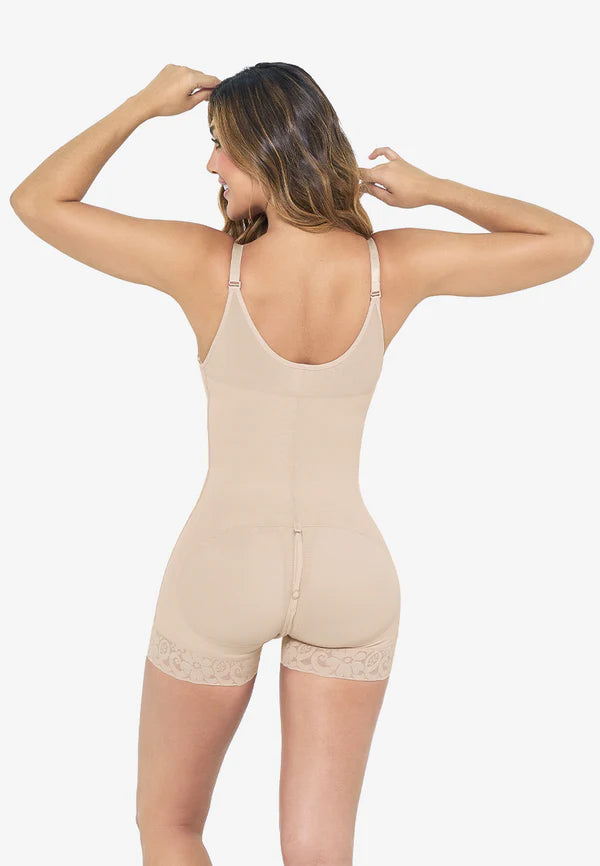 MARIA GIRDLE AND DAILY USE POST SURGICAL POST BIRTH REDUCES UP TO 4 SIZES