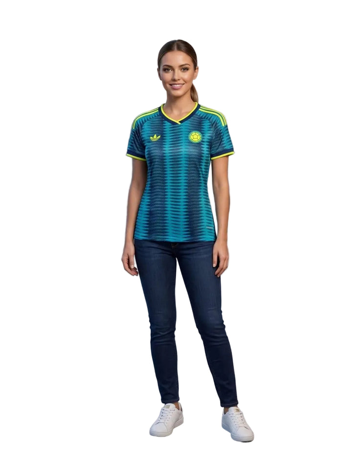 CAMISETA SELECCION COLOMBIA MUNDIAL 2026 PARA MUJER TRICOLOR EDICION ESPECIAL CENTENARIO AZUL SEGUNDA EQUIPACION